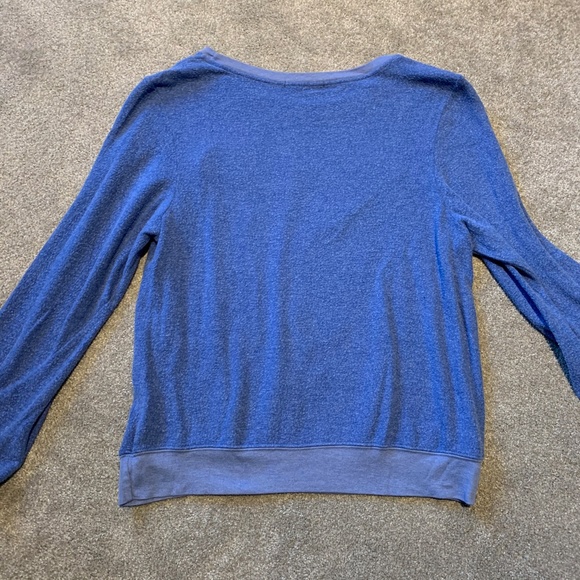 Wildfox Sweatshirt - Picture 3 of 3